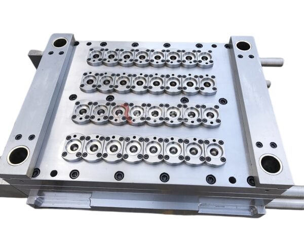 32cavity preform mold